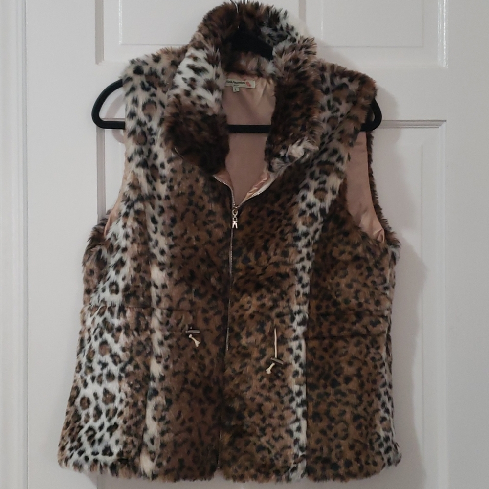 Faux fur vest cheetah print